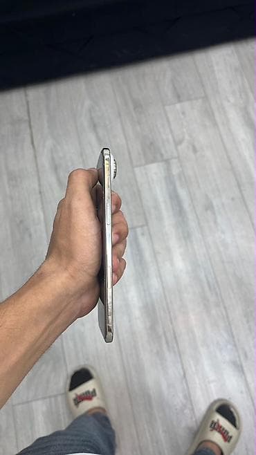 iphone pro max: IPhone Air, 256 GB, Rose Gold, Face ID — 2