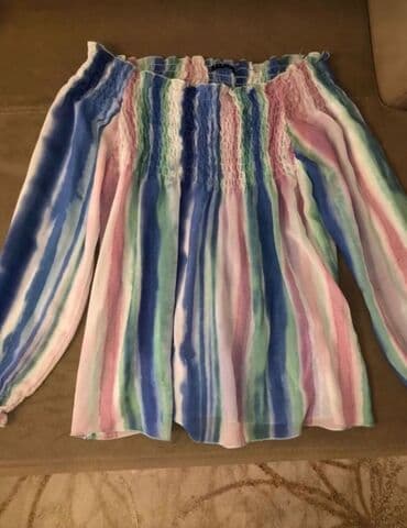 yupqa kofta: Sisley brendinə məxsus kofta. Çox rahat materialı var — 1