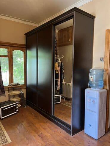 100 kv. m, 3 otaqlı, Hovuzlu, Kombi, Qaz, İşıq