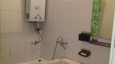 kirayə evlər 1 otaqlı: Binəqədi rayonu 9-cu mikrarayonda 5 mertebeli binanın 3-cu — 2