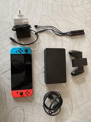 Digər oyun və konsollar: Nintendo Switch (neon mavi/qırmızı Joy‑Con) oyun konsolu dəsti — 3