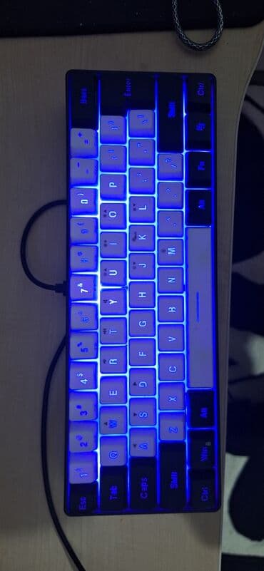 Modemlər və şəbəkə avadanlıqları: Klaviatura işıqlı — 3