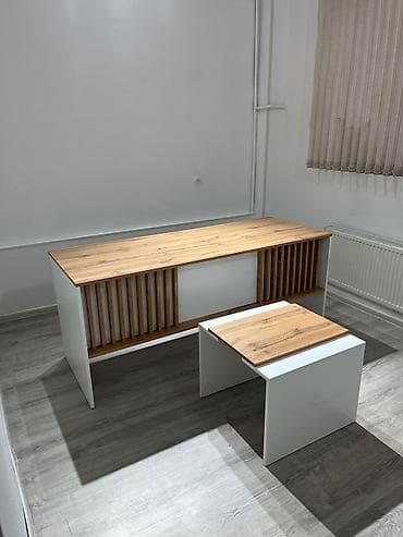 ofis divanı: Yeni, Müdir üçün, Dördbucaq masa — 2