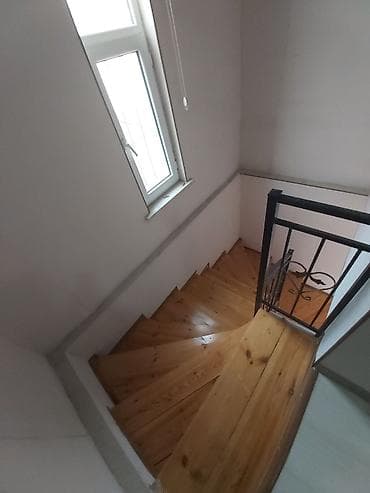 yevlaxda satilan evler: 99 kv. m, 4 otaqlı, Su — 4