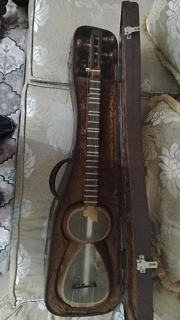 Satıram özümdə olub 11il sadəcə pula ehtiyacım var yoxsa satmaram