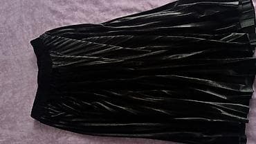 Qara məxməri plisəli ətək - Material: yumşaq, parıltılı məxmər/parça