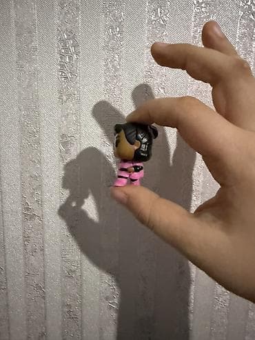 qara rəng şəkil: Fiqur, Plastik, rəng - Çəhrayı — 3