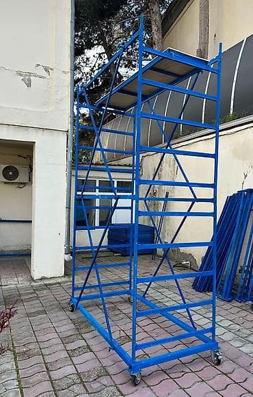 panel pulsuz: Tikinti üçün iskele və mobil qüllə platformaları Məhsul təsviri: - — 3