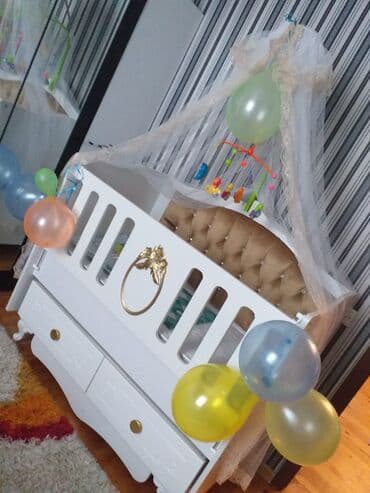 Oğlan və qız üçün, Dördbucaq, Beşik, Dəstsiz, Matrassız, Yellənmə mexanizmsiz lalafo.az -da Oğlan və qız üçün, Dördbucaq, Beşik, Dəstsiz, Matrassız, Yellənmə mexanizmsiz