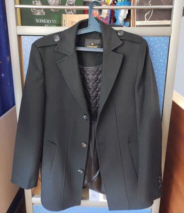 qış geyimi: •Yalnız 1 dəfə geyinilib• •Brendi: Costumen• •Kapşonkası çıxarılıb — 1