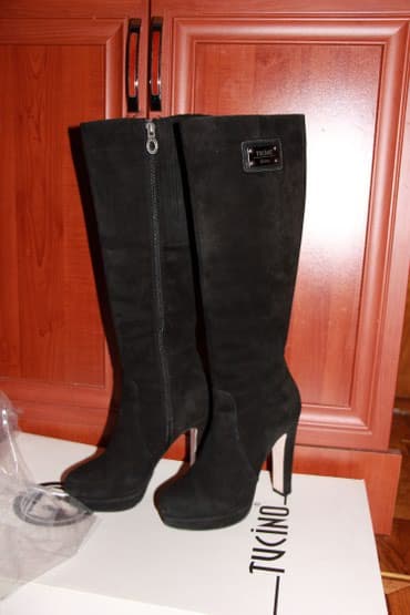 qadin botlari: Ölçü: 35, rəng - Qara, İşlənmiş — 1