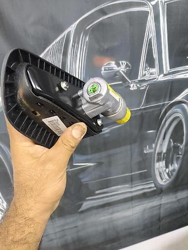 port baqaj: Sükan hava yastığı (airbag) modulu - Avtomobil sükanına quraşdırılan — 1