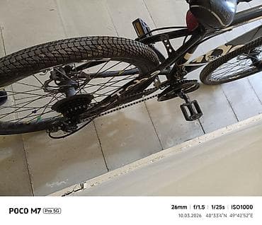 Toba 24 dağ velosipedi - Çərçivə: alüminium ərintisi, qara-ağ rəng. -