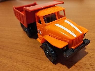 kapo: Uşaq oyuncağı – narıncı rəngli dump tipli yük maşını modeli - Korpus — 1