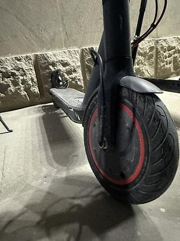 elektron samokat: Qiymət razılaşmaq olar. Pull lazımdı deyə satılır. Hər şeyi işləkdi — 2