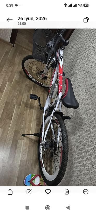 Velosiped – dağ/şose tipli, 26” təkərli - Rəng: ağ-qırmızı-qara dizayn — 2