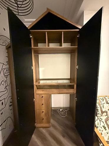 dolablar sumqayit: Dolab ev 350 azn tecili satilir prablemi yoxdu eni 1.56 azn uzunu 2.70 — 3