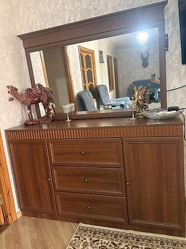 ev mebeleri: Guzgulu kampt satilir hecbir prablemi yoxdu qiymet 250 manat — 1