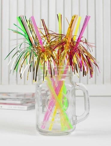 Yeni il oyuncaqları və bəzəkləri: Muxtalif Party kecirtmek ucun stol bezekleri. Koktel aksesuarlari — 28