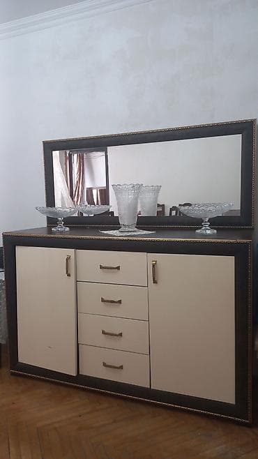 iyde agaci: Mebel dəsti – qonaq və yataq otağı üçün Tərkib: - TV altlığı: qəhvəyi — 8