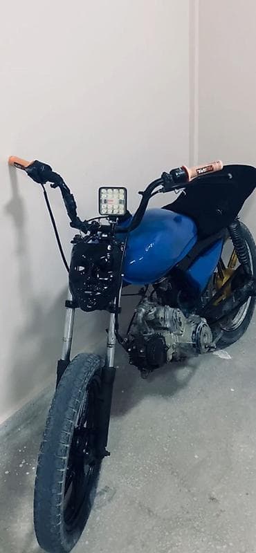 49 cc motor: Hecbir prablemi yoxdu matorda 110 kubdu ayfonla barter var — 1
