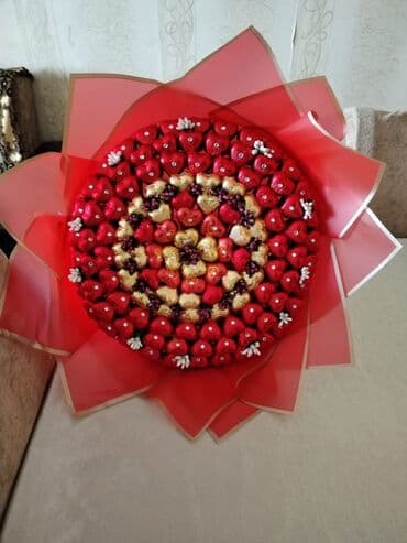 диваны в баку фото: Şirniyyat buketi – brend şokoladlarla hazırlanmış hədiyyə — 2