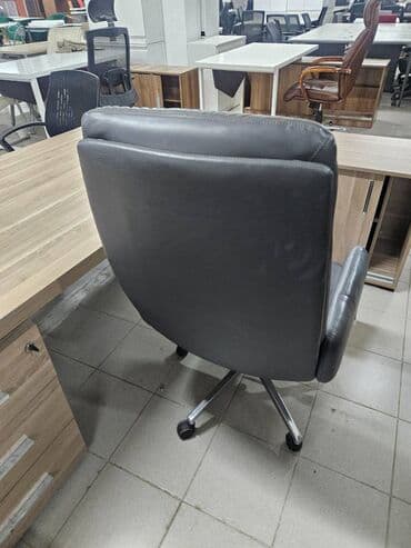 купить кресло для офиса: İşlənmiş, Təkərli, Dəri — 3