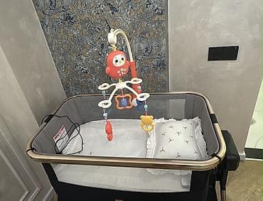 Mebel: Oğlan və qız üçün, İşlənmiş, Dördbucaq, Beşik, Dəstsiz, Matras ilə, Yellənmə mexanizmsiz — 2