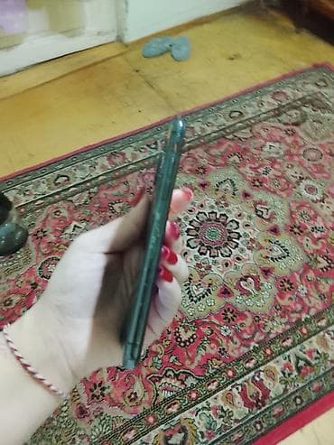 cinde 5 manatliq internet paketi: IPhone X, 64 GB, Space Gray, Qırıq — 4