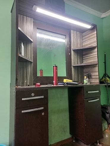 anbaras mebel: İşlənmiş, Saş kəsimi üçün masa, Güzgülü — 2