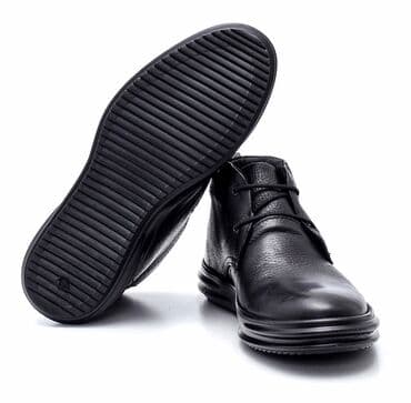 kisi ucun botlar: Derimod ayaqqabı ayağıma balaca olduğu üçün satıram yenidi Bakıda — 5