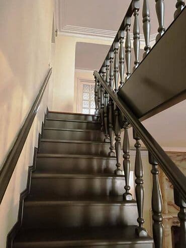 neftciler kiraye ev: Rəşid Behbudov küçəsində 5 mərtəbəli binanın 4 cü mərtəbəsi ümumi — 14