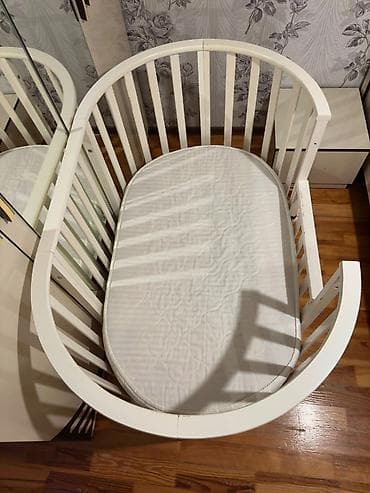 intex matras: Oğlan və qız üçün, İşlənmiş, Yumru, Beşik, Matras ilə, Yellənmə mexanizm ilə — 5