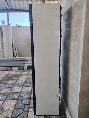 Soyuducu vitrinləri: Vitrinli soyuducu - Şüşə qapılı, tək kameralı vitrin tipli soyuducu — 4