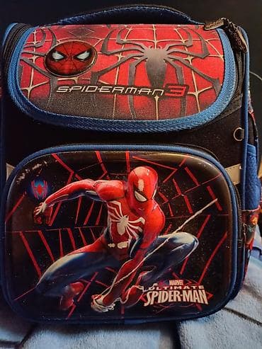 Marvel Ultimate Spider-Man məktəb çantası - Dizayn: Ön hissədə böyük — 1