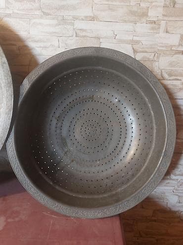 mis mecmeyi: Mis sini 1900-cu illərindir Diametri 40 sm dır Qiymətdə razılaşmaq — 2