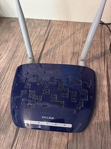 TP-Link simsiz Wi‑Fi router Xüsusiyyətlər: - 2 ədəd xarici antena –