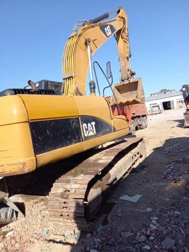 Proton: CAT 320DL ekskavator
Motorunda problem var qalan her seyi yenidir — 1