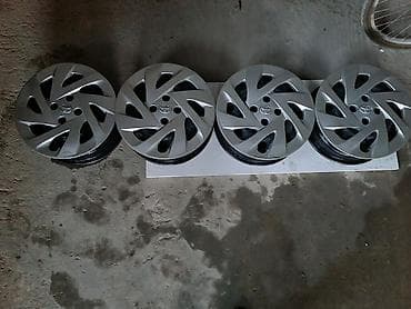 Salam Tayota carolla filderin diskileri heç bir problemi yoxdu lalafo.az -da Salam Tayota carolla filderin diskileri heç bir problemi yoxdu