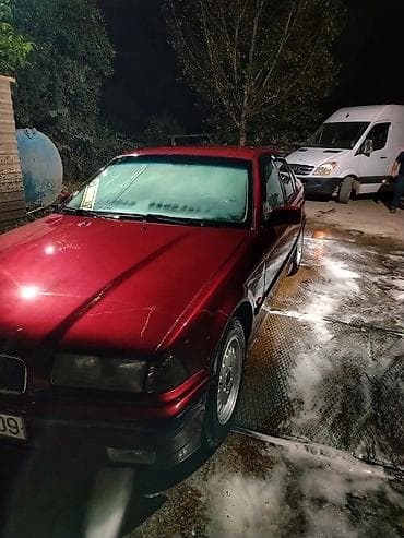 Продажа авто: Salam aleykum Rəng albalı 36 kuza 5skors mexanika İli 92 Sened — 5