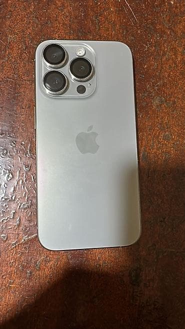 256 GB, Gümüşü, Face ID