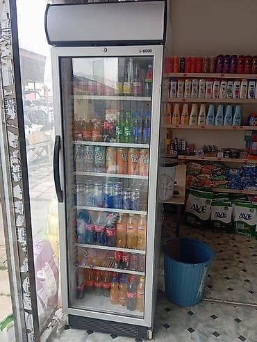 UĞUR markalı vitrin tipli içki soyuducusu və böyük şüşə vitrinli ərzaq