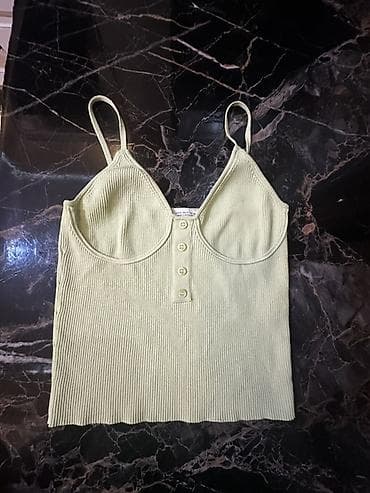 ZARA qadın topu - Model: Ripli trikotaj crop-top - Rəng: Açıq yaşıl — 1
