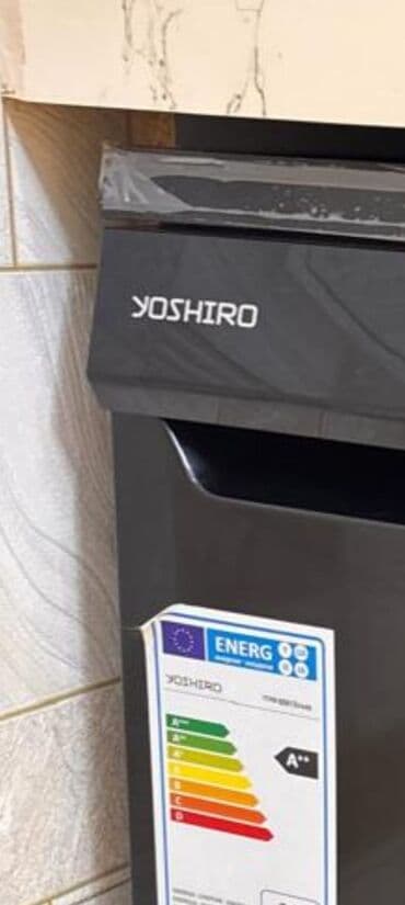 Qabyuyan maşın Yoshiro, Tam qabaritli (60 sm.), Ayrıca dayanan