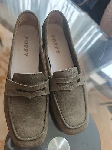 Женская обувь: Poppy qadın loaferləri - Model: Klassik penny loafer üslubu - — 1