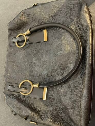 səyahət çantası: Əl çantası — 1