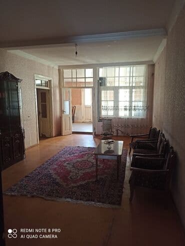 4 cü mikrorayon dairəsi: 4 otaqlı, 100 kv. m, Kredit yoxdur, Orta təmir — 3