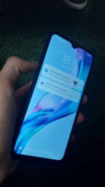 xiaomi 9: Xiaomi Redmi smartfon - Rəng: mavi (gradient) - Arxa hissə: “Redmi” — 3