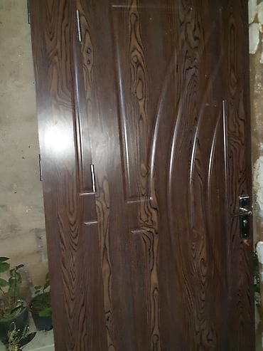 Mebel və qapı dəsti - Material: taxta əsaslı, tünd qəhvəyi ağac — 3