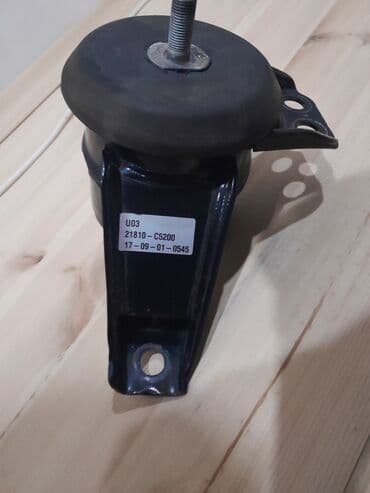 Digər nəqliyyat: Hyundai mühərrik yastığı (mühərrik dayağı) - OEM kodu: 21810-C5200 — 3